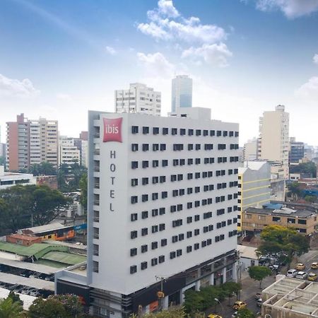 Hotel Ibis Cali Granada Zewnętrze zdjęcie