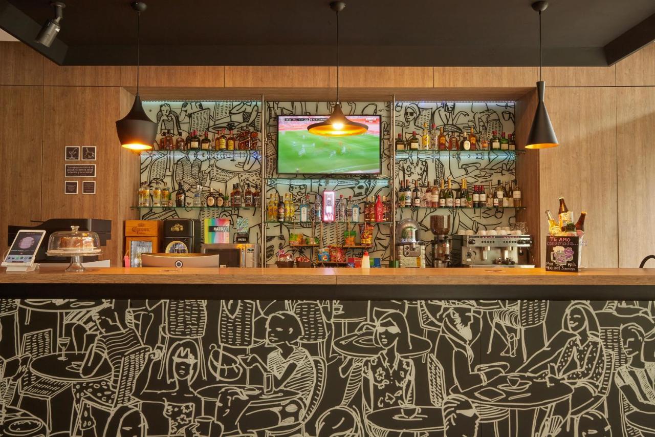 Hotel Ibis Cali Granada Zewnętrze zdjęcie
