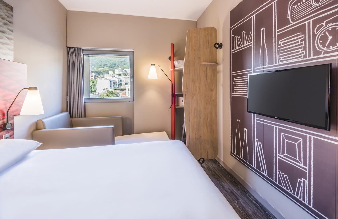 Hotel Ibis Cali Granada Zewnętrze zdjęcie